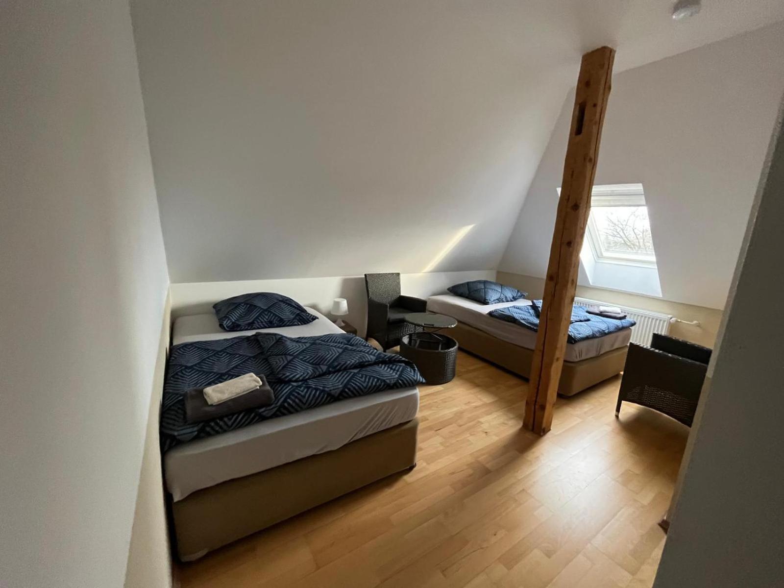 Doppelzimmer-Bad-Kuehlschrank-Tv-19 Meine エクステリア 写真